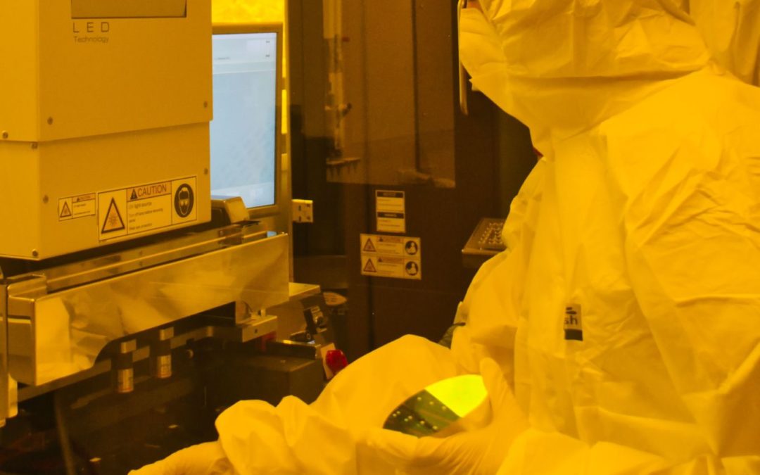 Neues Nanoimprint Lithographie System einsatzbereit – SmartPro-Forschende am Zentrum für Optische Technologien erhalten geförderte Anlage