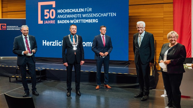 50 Jahre Hochschulen für Angewandte Wissenschaften – Ministerpräsident Winfried Kretschmann und Wissenschaftsministerin Theresia Bauer bei Festakt an der Hochschule Aalen